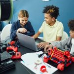 3D printer in werking - toont de voordelen van 3D printen voor rapid prototyping en flexibele productie