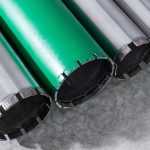 Droogboren in gewapend beton met diamantboor en micropercussie-machine voor efficiënte installaties