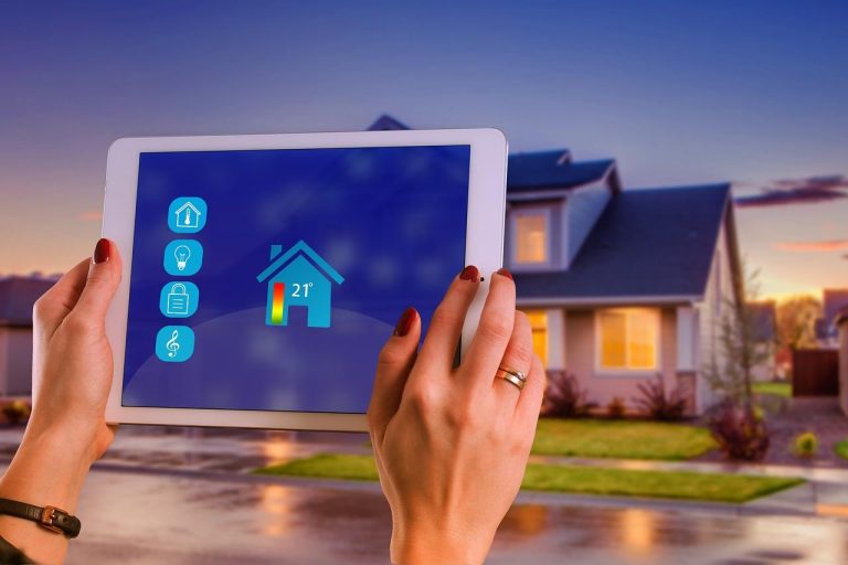 Bosch elektrische CV ketel 9 kW met geavanceerde technologie voor efficiënte en duurzame huisverwarming