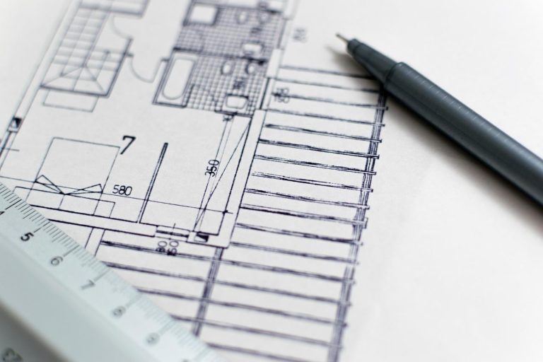 Dakdekker Sint Oedenrode werkt aan dakherstel en onderhoud voor woningen en bedrijven