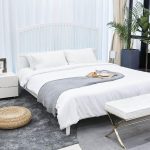 Slaapkamer met ergonomisch bed dat optimale ondersteuning biedt voor rugklachten