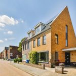 Dakcoating als effectieve beschermingslaag tegen lekkages en weersinvloeden voor duurzaam dakonderhoud