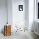 Houten vloer met vloerverwarming in woonkamer die warmte geleidt en natuurlijke uitstraling geeft