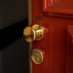 Slotenmaker Goirle die professioneel een slot repareert voor veiligheid en beveiliging van woning